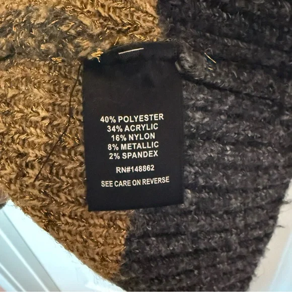 Torrid Gray and Gold Knit Sweater - Picture 3 of 6